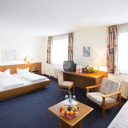 Trip Inn Hotel Frankfurt Airport Rüsselsheim Kültér fotó