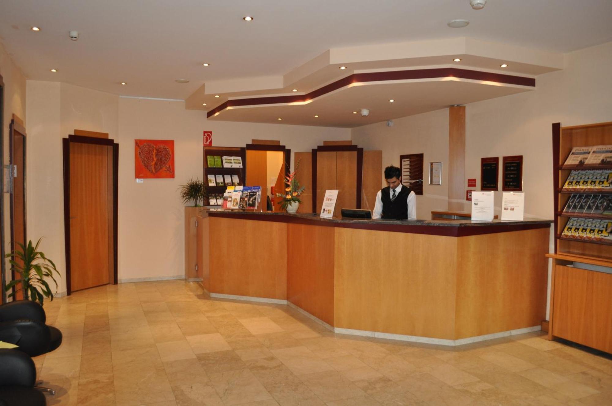 Trip Inn Hotel Frankfurt Airport Rüsselsheim Kültér fotó