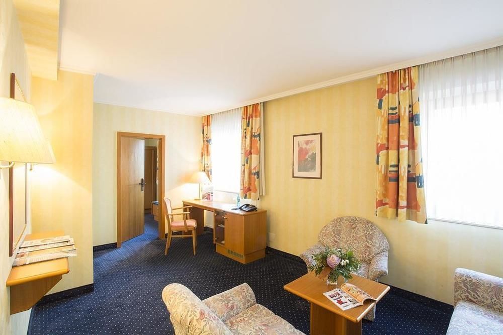 Trip Inn Hotel Frankfurt Airport Rüsselsheim Kültér fotó